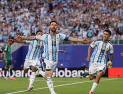 Tiga Gol Messi Antar Argentina Menang dan Ukir Sejarah di Piala Dunia